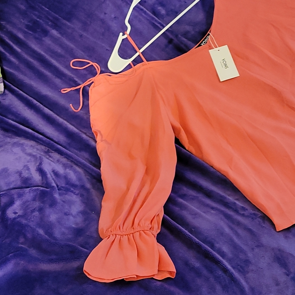 Clothes - Picture 2 of 2